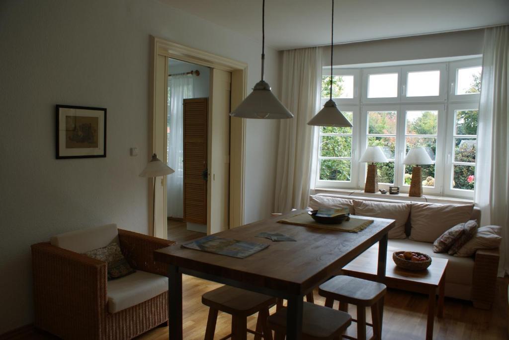 קסנטן Altes Landhaus Am Park חדר תמונה
